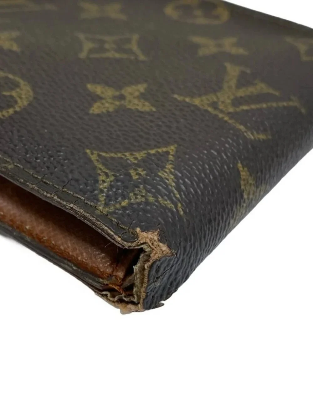 Louis Vuitton accessories	none note	